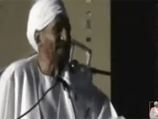 الإمام الصادق المهدي في الافطار السنوي لحزب الأمة القومي