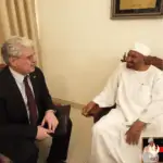 الإمام الصادق المهدي يلتقي المبعوث الأمريكي الخاص للسودان والقائم بأعمال السفارة اﻷمريكية