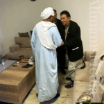 الإمام الصادق المهدي وأسرته في زيارة للأستاذ عبد الكريم الكابلي وأسرته